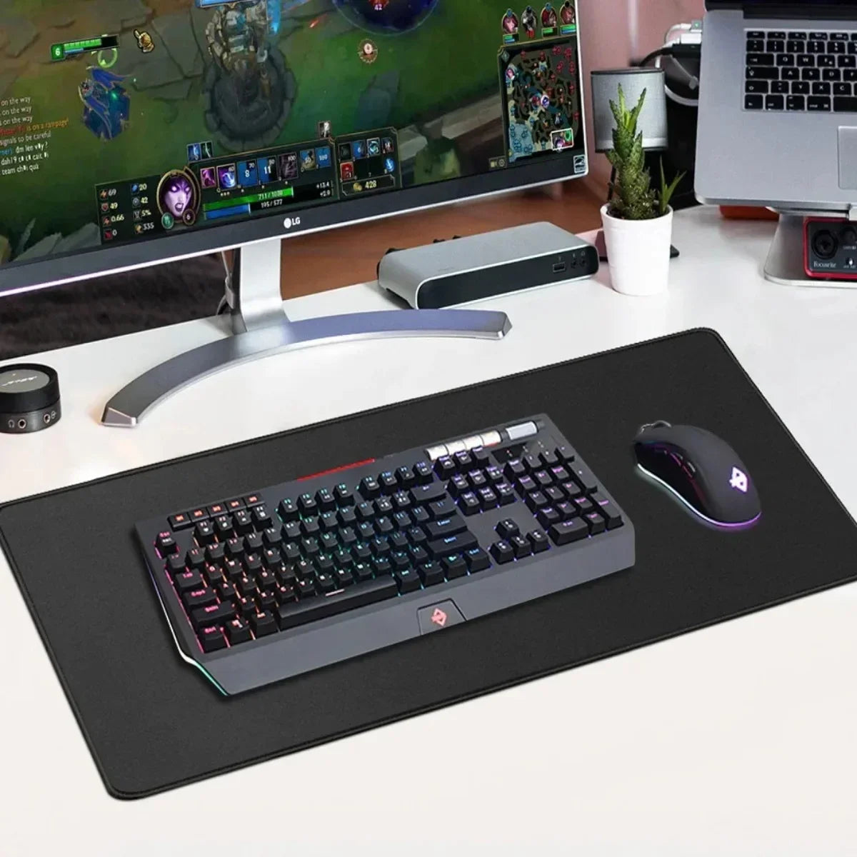 Black Nice Mouse Pad